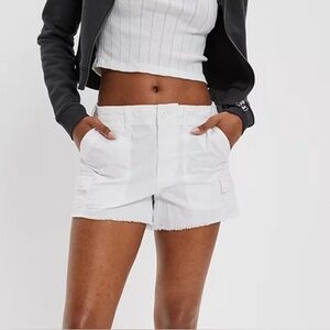 AE SNAPPY STRETCH '90S BOYFRIEND CARGO SHORT